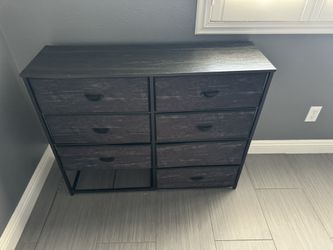 Six draws dresser