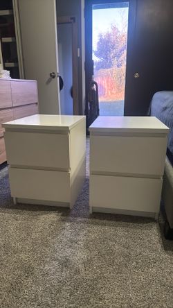 IKEA mesa blanca