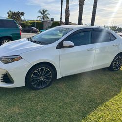 Carro Toyota 