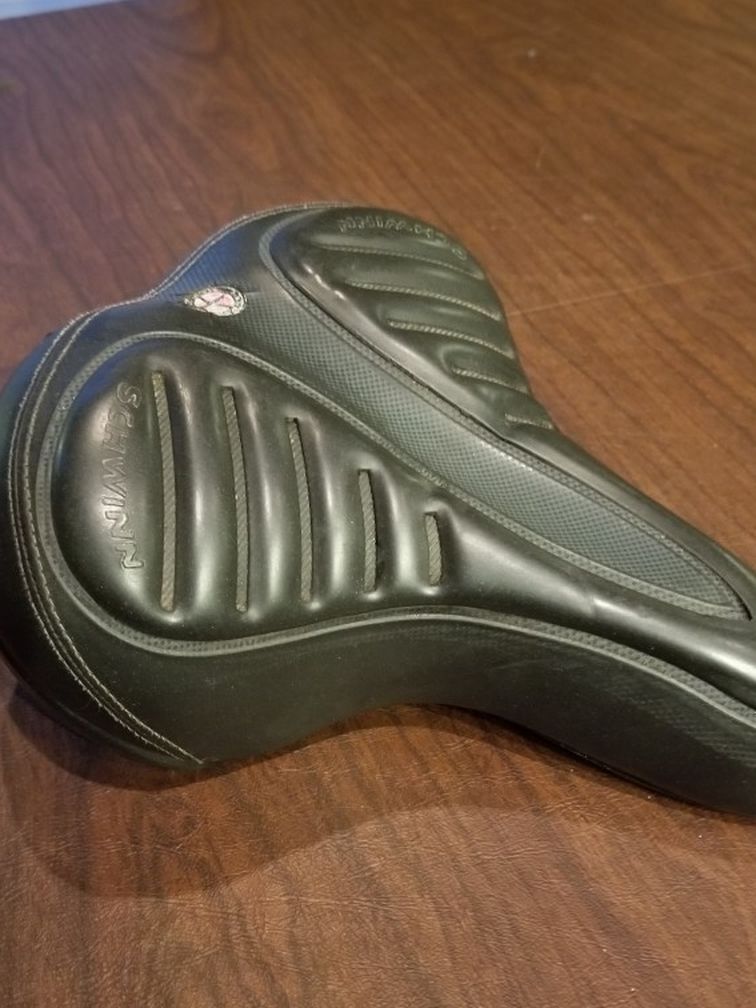 Schwinn Gel Black Saddle Seat