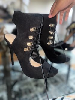 Strap up high heels