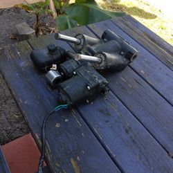 Omc Jonhson Evinrude 70 HP -235 HP Power Trim Unit 