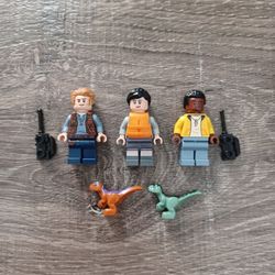 Lego Jurassic World Owen, Yaz, Darius Minifigures