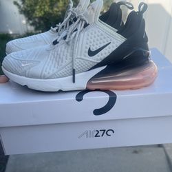 Women’s Air Max 270 