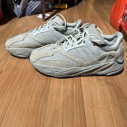 Yeezy Boost 700 Salt