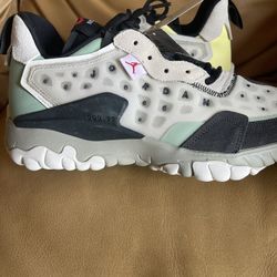 Brand New Men’s Air Jordan Delta - Size 9