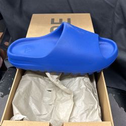 Adidas Yeezy Slide