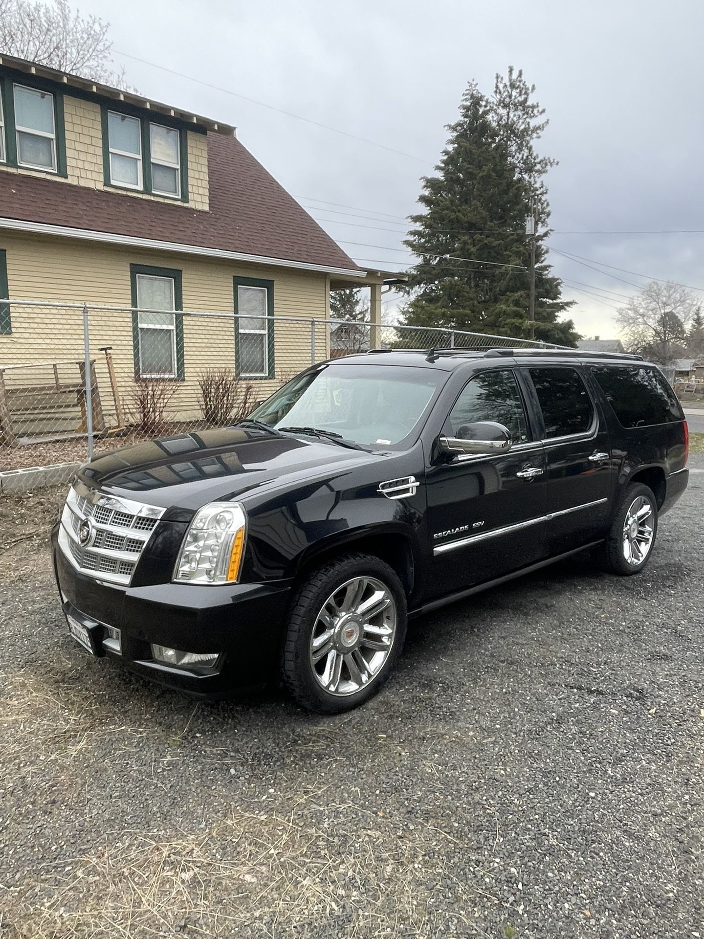 2012 Cadillac Escalade