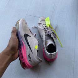 Nike Dunk Low Off White Serena Size 9 Used