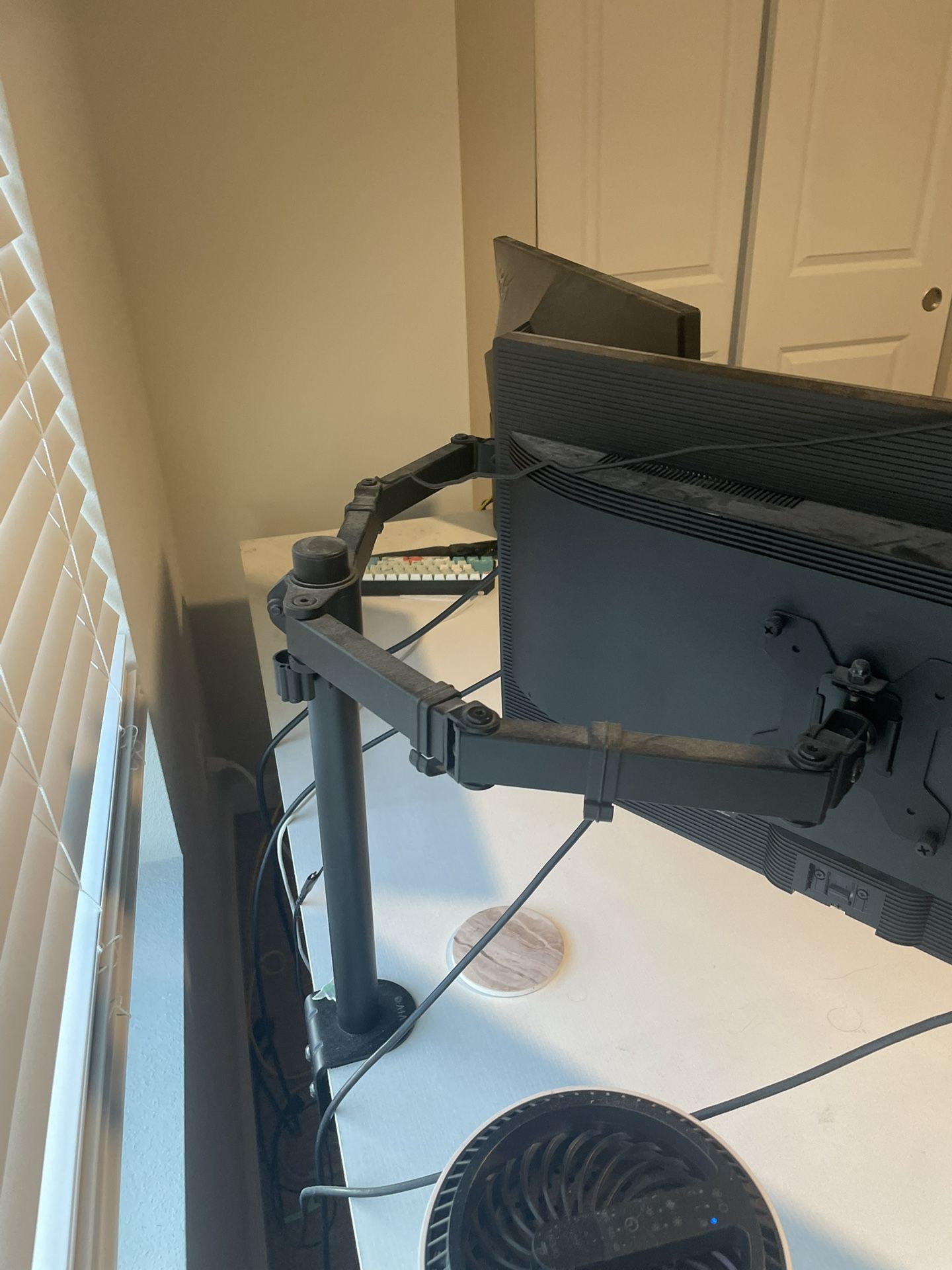 dual monitors plus mount