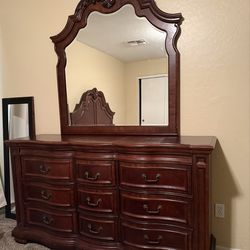 Ashley furniture queen bedroom set