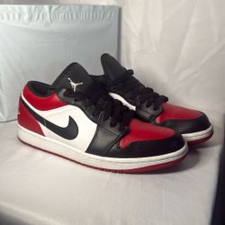 Jordan 1 Low Men’s Size 9.5