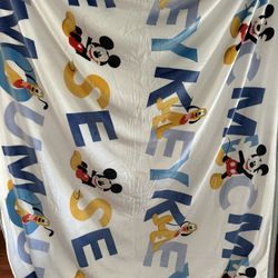 Mickey Cobija Size Twin 