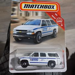 00, Chevy Suburban NYPD Matchbox