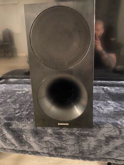 Samsung Wireless Subwoofer + SWA-8500S Rear Speaker Kit
