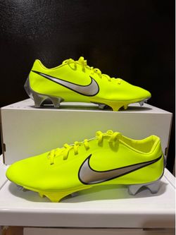 Nike Vapor Edge 4.1 NFL Combine Football Cleats Volt Green IQ5167-700 Men's 12