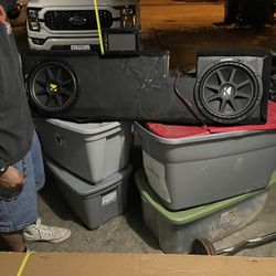 Speaker Box With Kickers