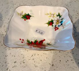 Christmas Floral Porcelain Square Dish