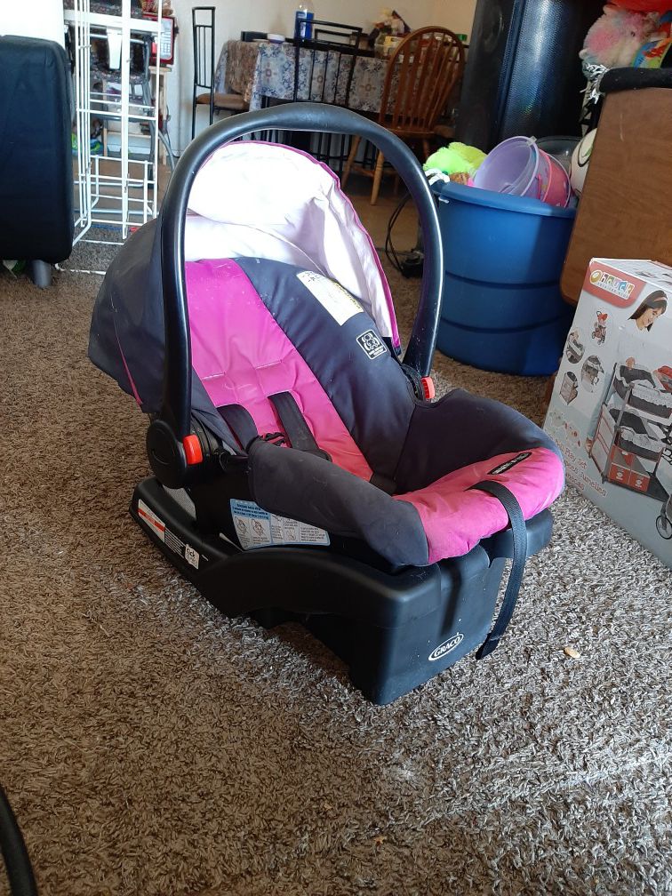 Graco car seat with the base. Only used it for 3 months since the baby was too big for it