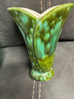 Pottery vase