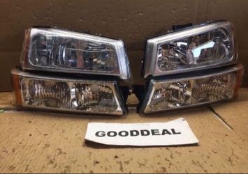 #11 Fit 03-06 Chevy Silverado/Avalanche Chrome Amber Headlight 