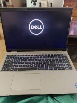 Dell latitude 5521 Intel i7-11th gen VPro 16 GB RAM 512 GB nvme touchscreen