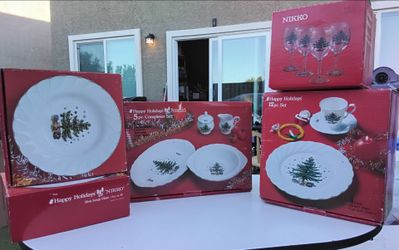 Nikko Happy Holidays Christmas Dinnerware and Stemware Set