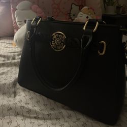 Black Shoulder purse 