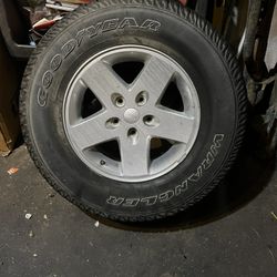 Jeep Wrangler JK JKU spare Tire And Rim