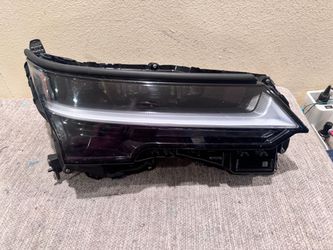 2024 to 2026 LEXUS GX HEADLIGHT RH
