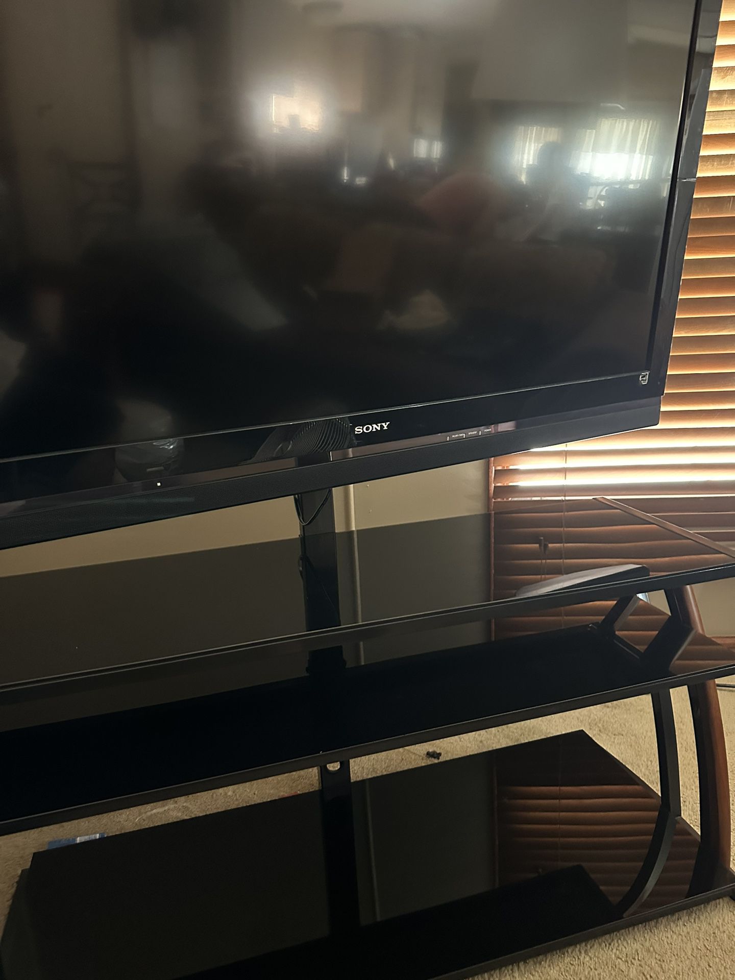 Sony Bravia Tv 52 Inch With Stand 