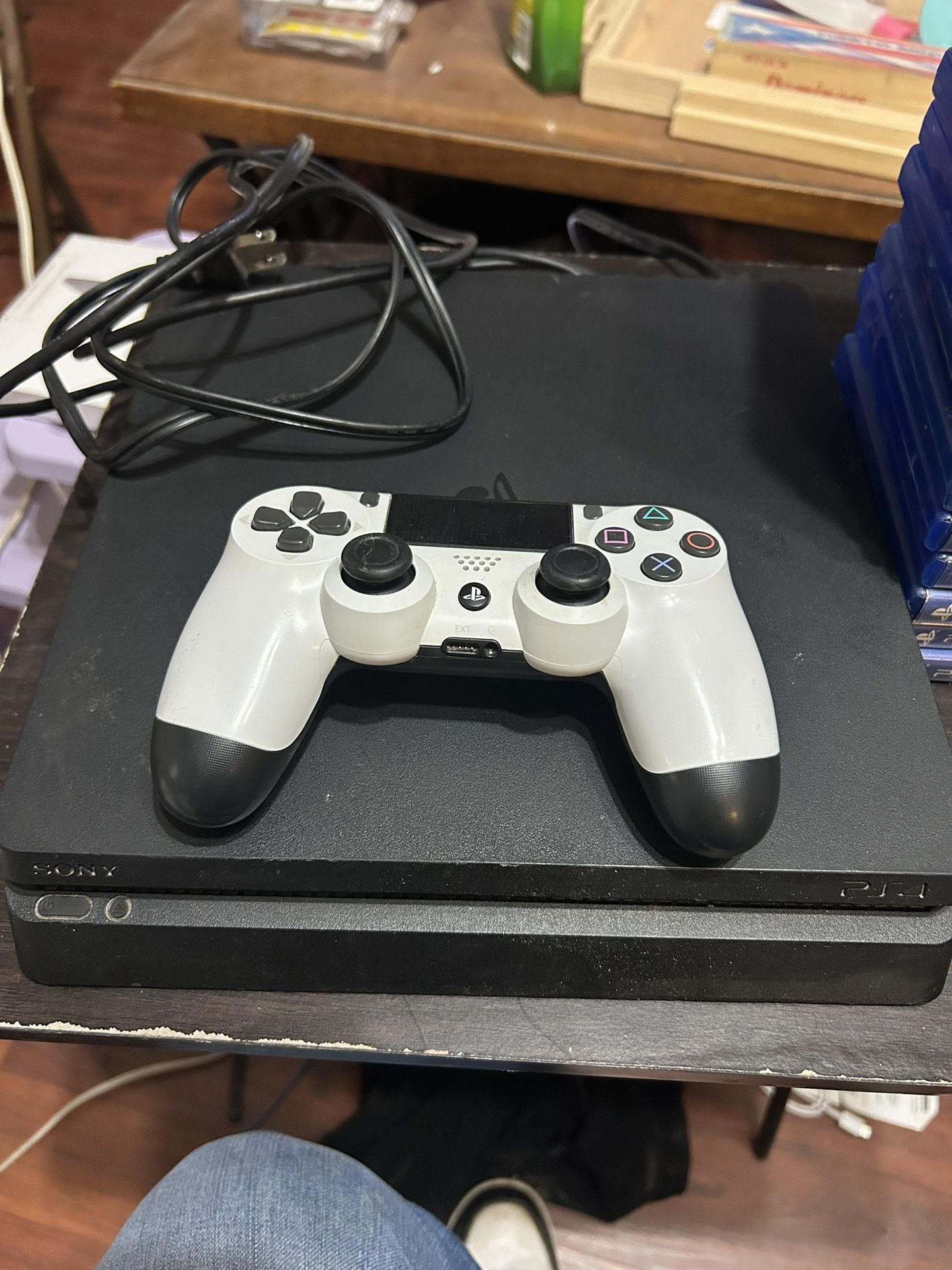 PS4 