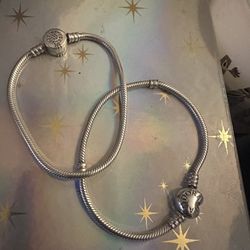 Pandora Bracelets 