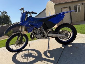 2022 yz250