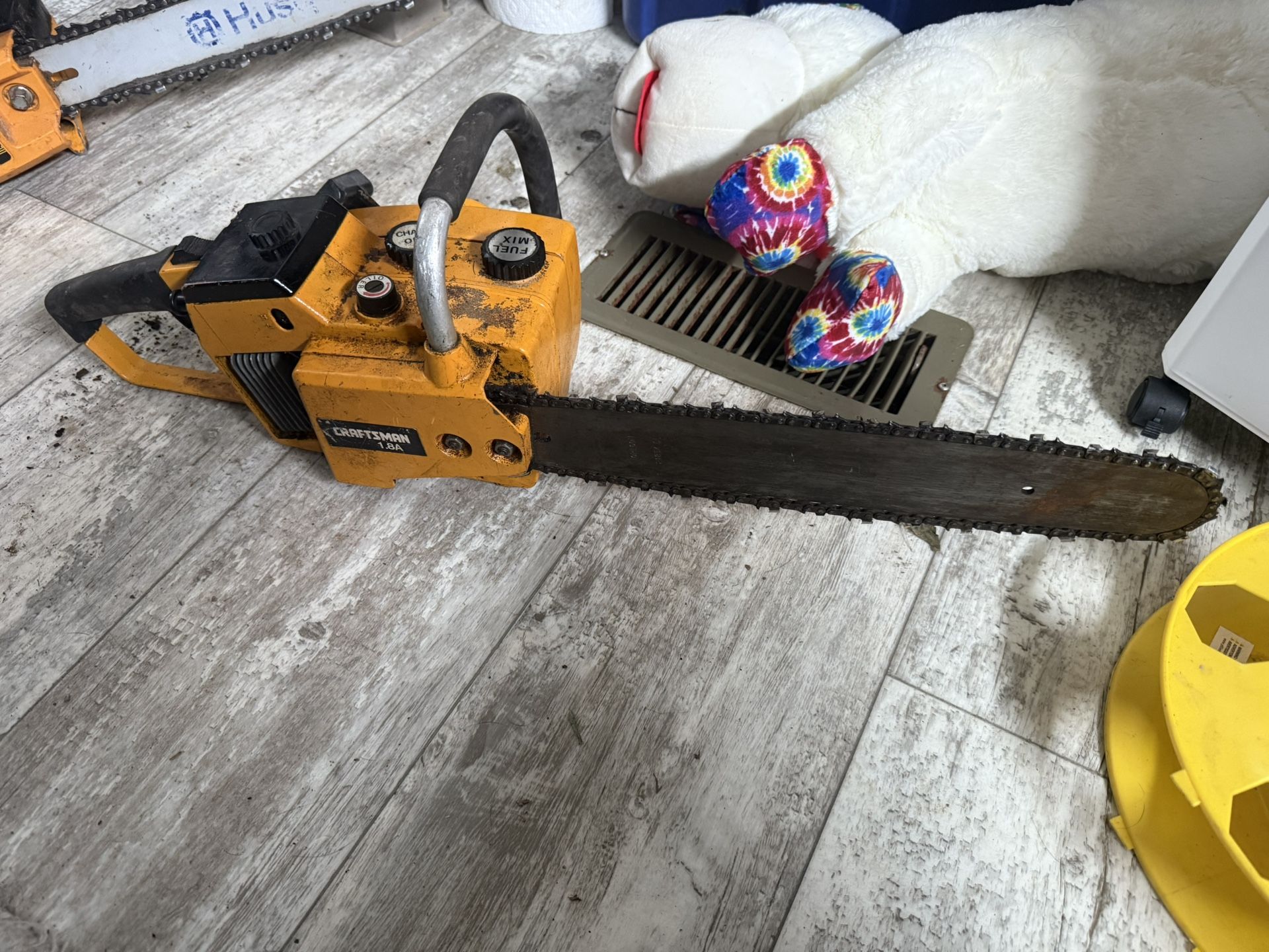 Chainsaw