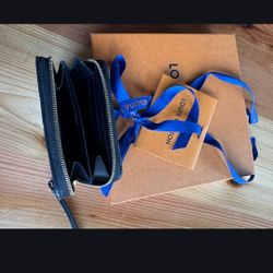WALLET LOUIS  VUITON ORIGINAL ..$450
