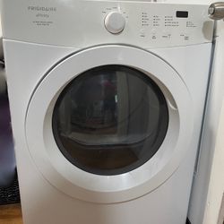 Washer and dryer set