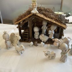 VINTAGE- 1(contact info removed)-Precious Moments Nativity Set-5”-20 pieces-LIKE NEW