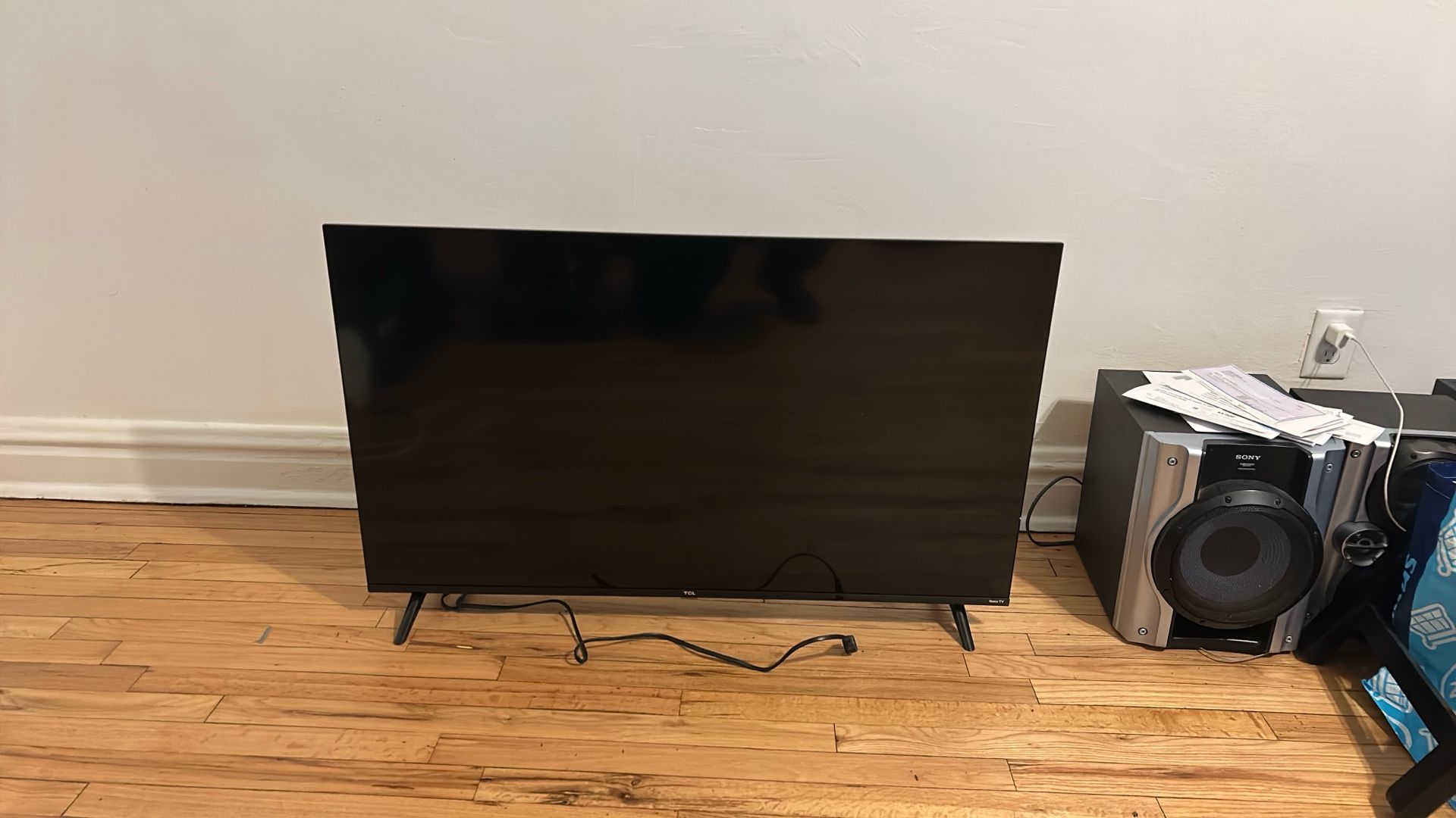 It a 43 In TCL Smart TV