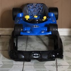 BATMAN BABY ACTIVITY WALKER MUSIC LIGHTS AND SONGS WORKS!!!!!