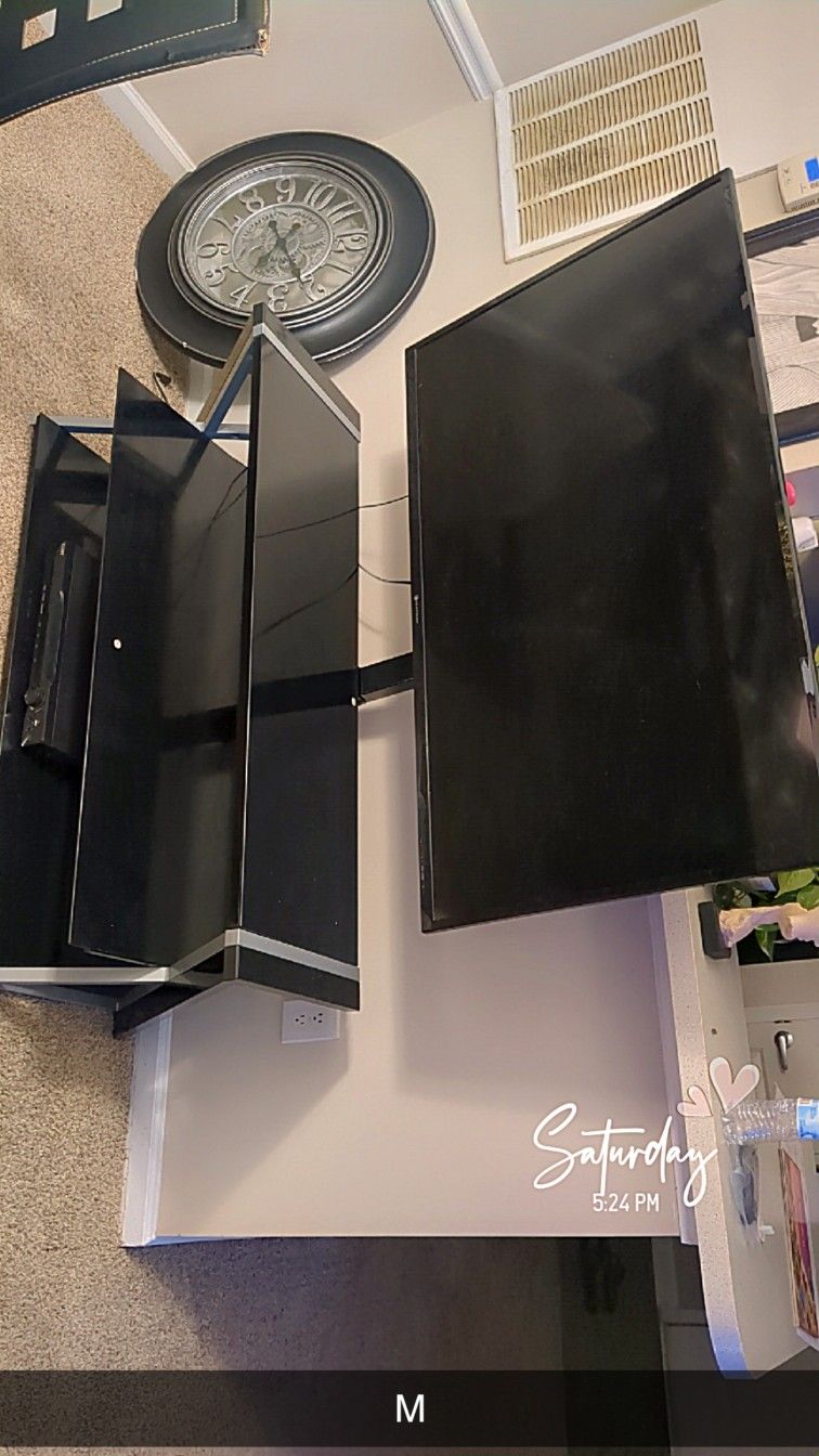 Tv Stand And 45inch TV