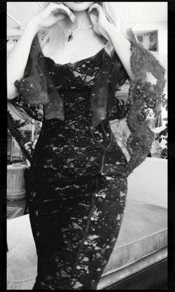 Dress M Size Mondaly 