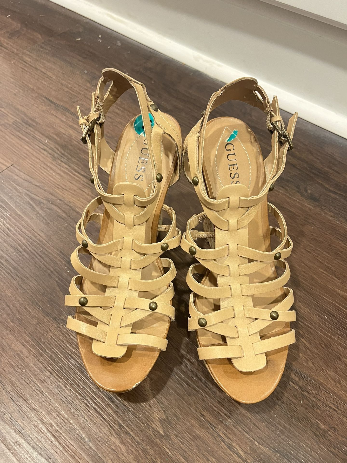 Guess leather wedges sandals Size 8