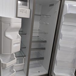 Refrigerator Whirlpool 