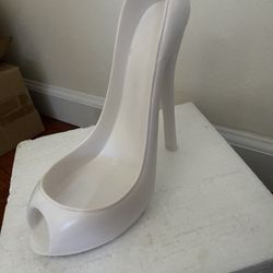 High Heel Bottle Holder w/box- $20