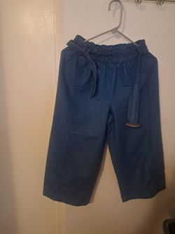 Blue Chambray Cropped Pants with Tie Waist