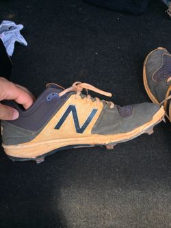 10.5 Metal New Balance Baseball Cleats