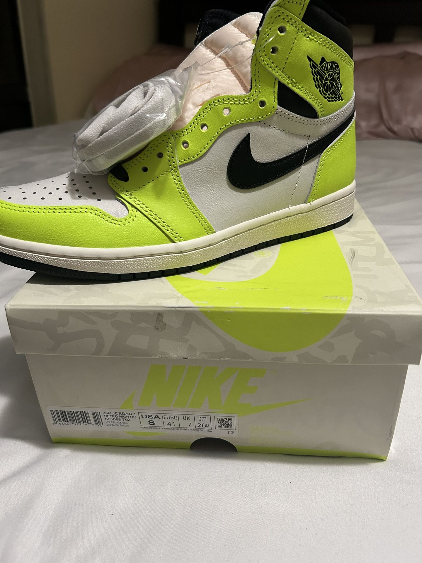 Jordan 1 High Visionaire Shoes