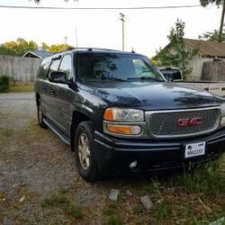 2004 GMC Yukon XL