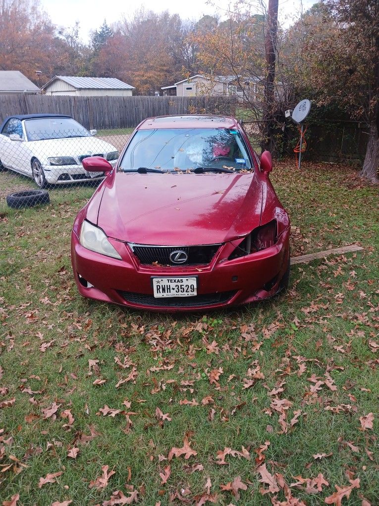 2005 Lexus IS